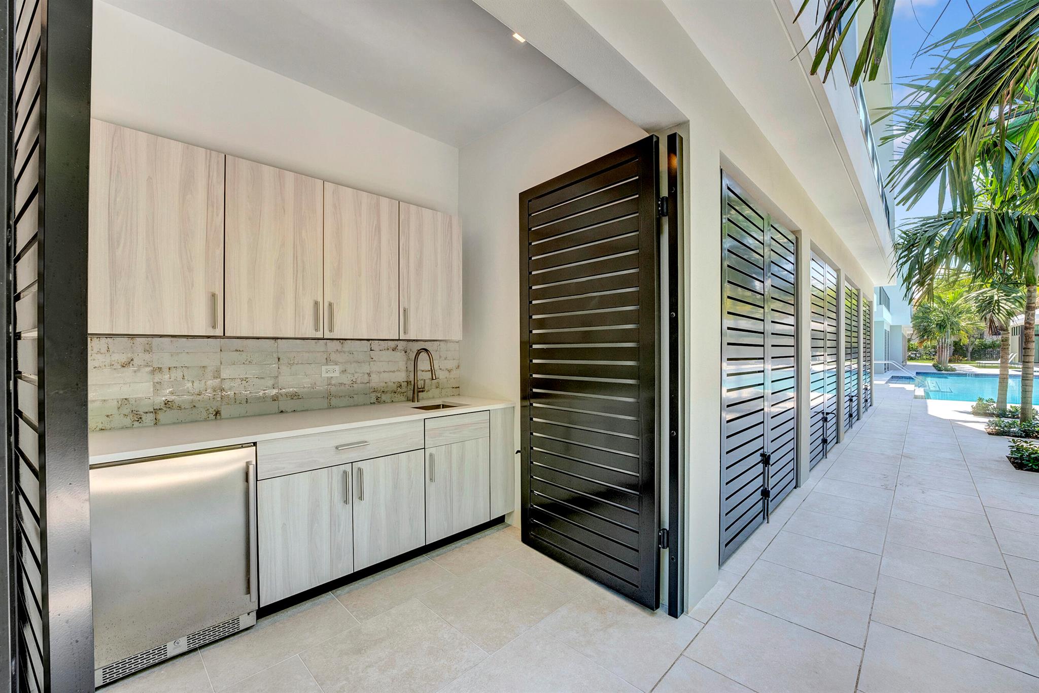 1177 George Bush Boulevard 208 A