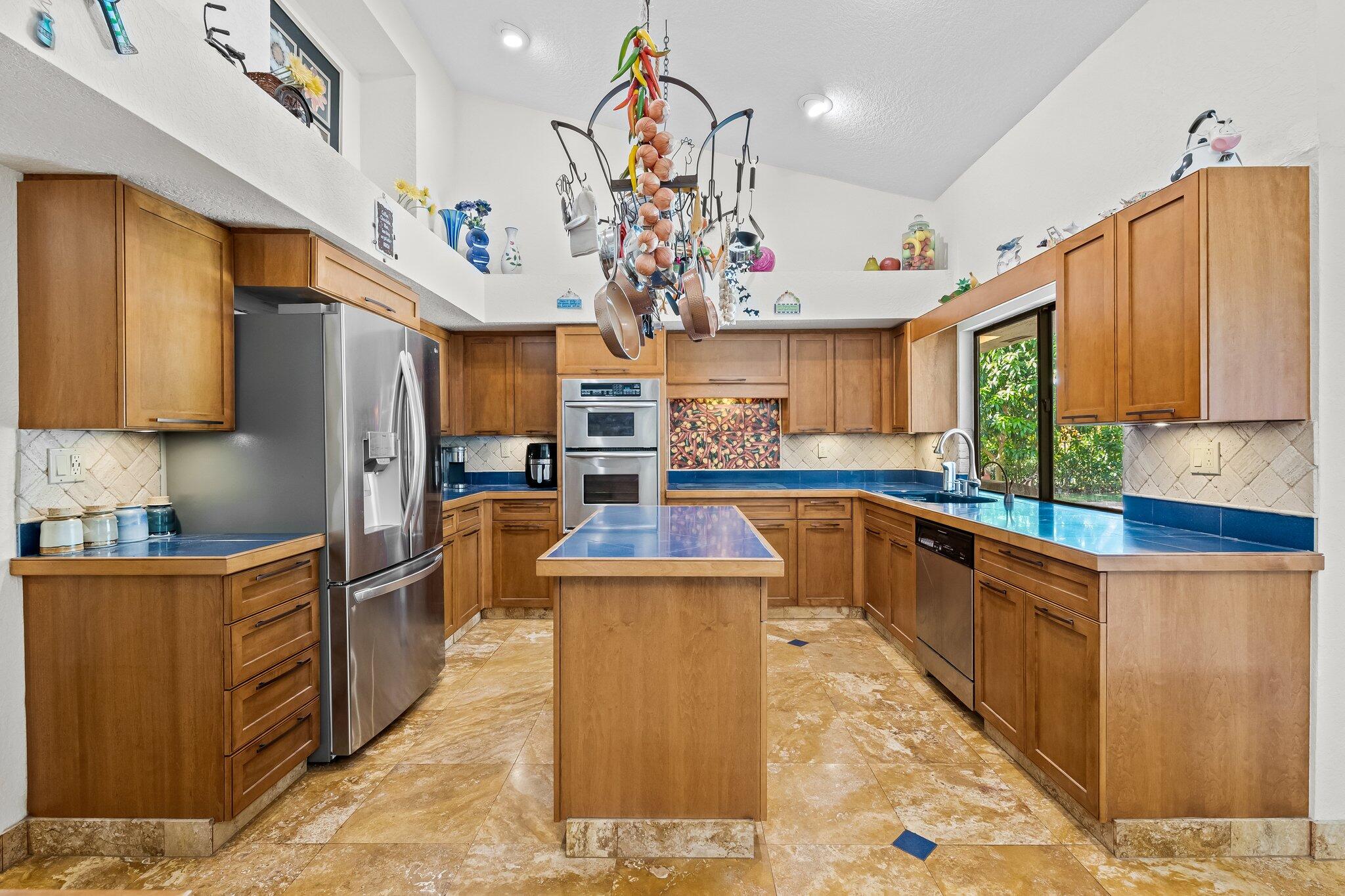 4554 NW 25th Way