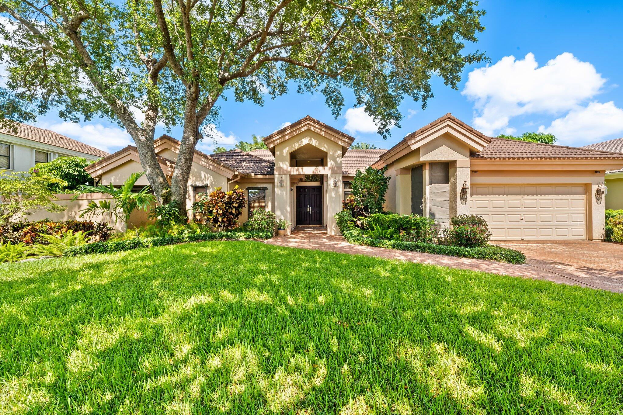 4554 NW 25th Way