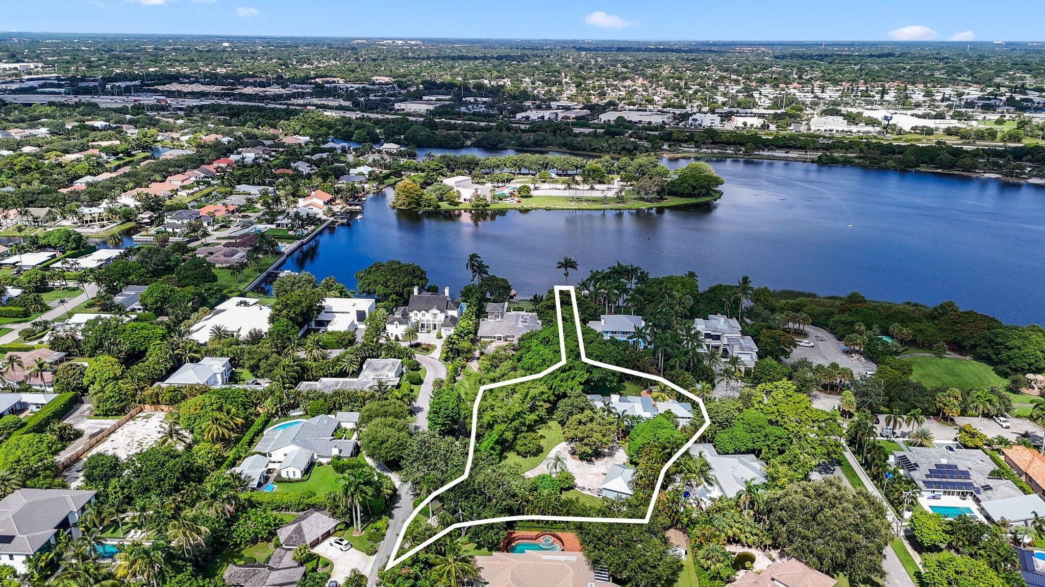 920 Hibiscus Lane