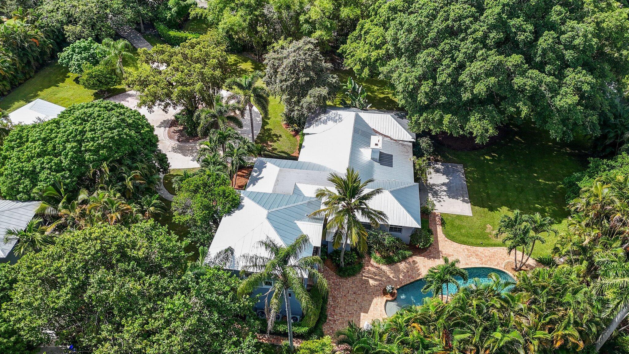 920 Hibiscus Lane
