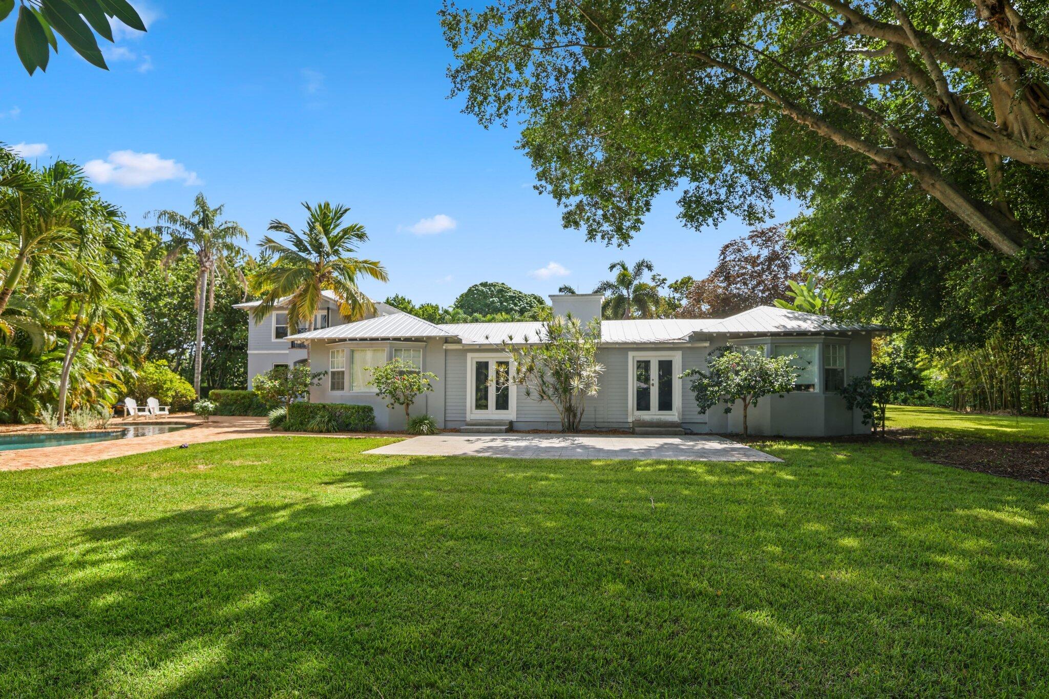 920 Hibiscus Lane