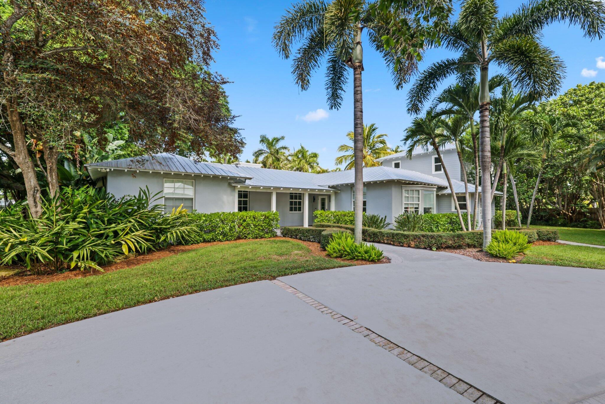 920 Hibiscus Lane