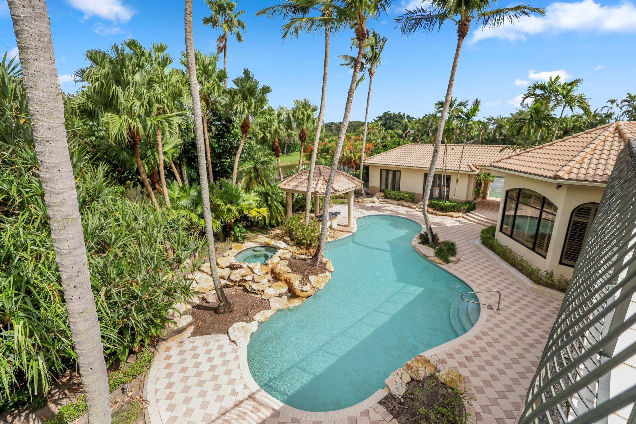 18800 Long Lake Drive