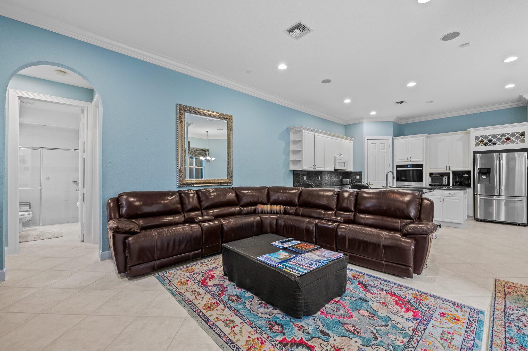21255 Falls Ridge Way