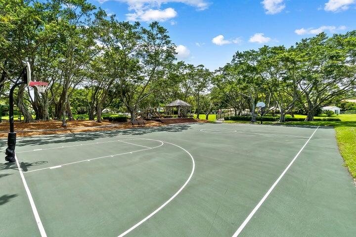 3501 Pine Haven Circle