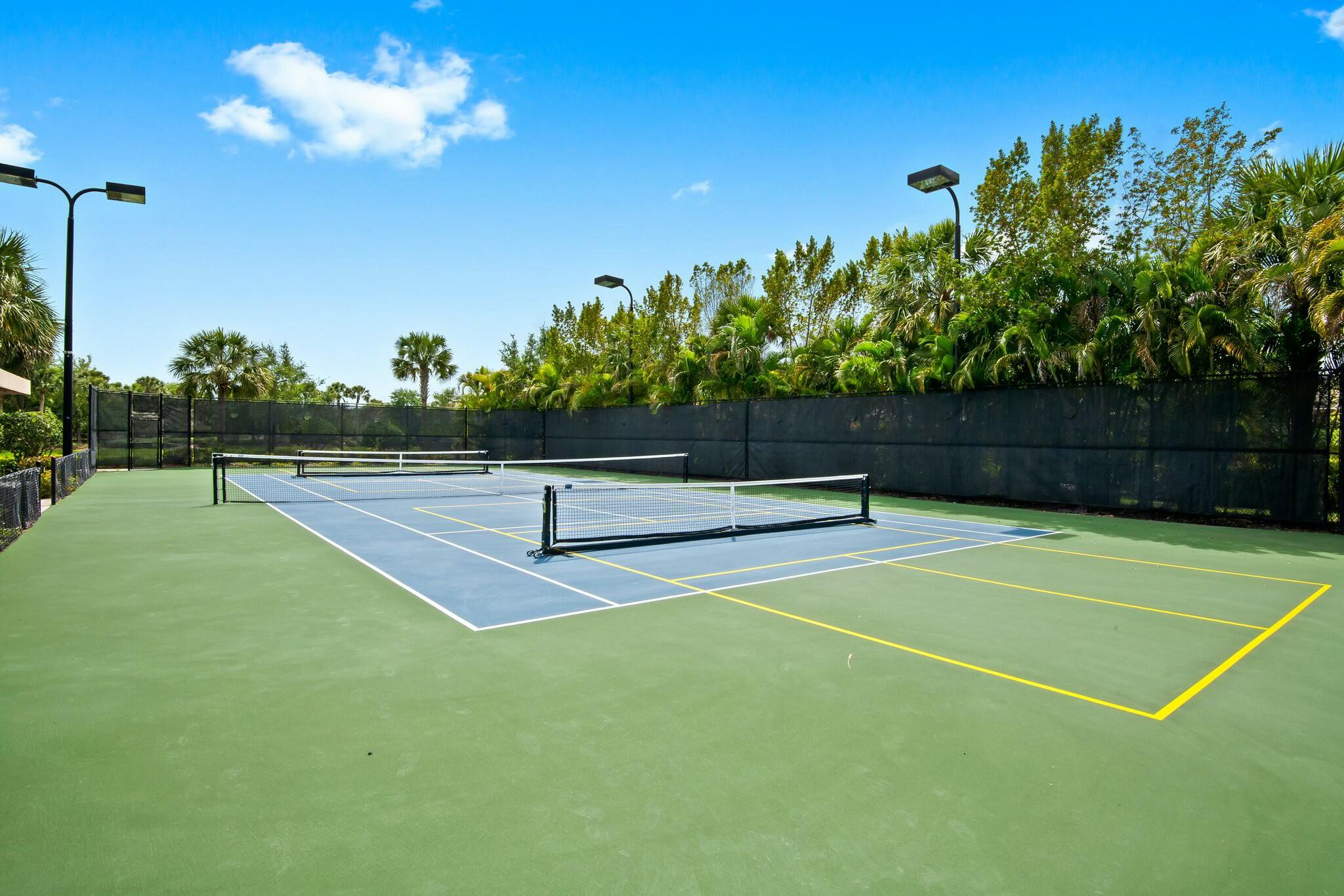 7380 Wisteria Av Avenue