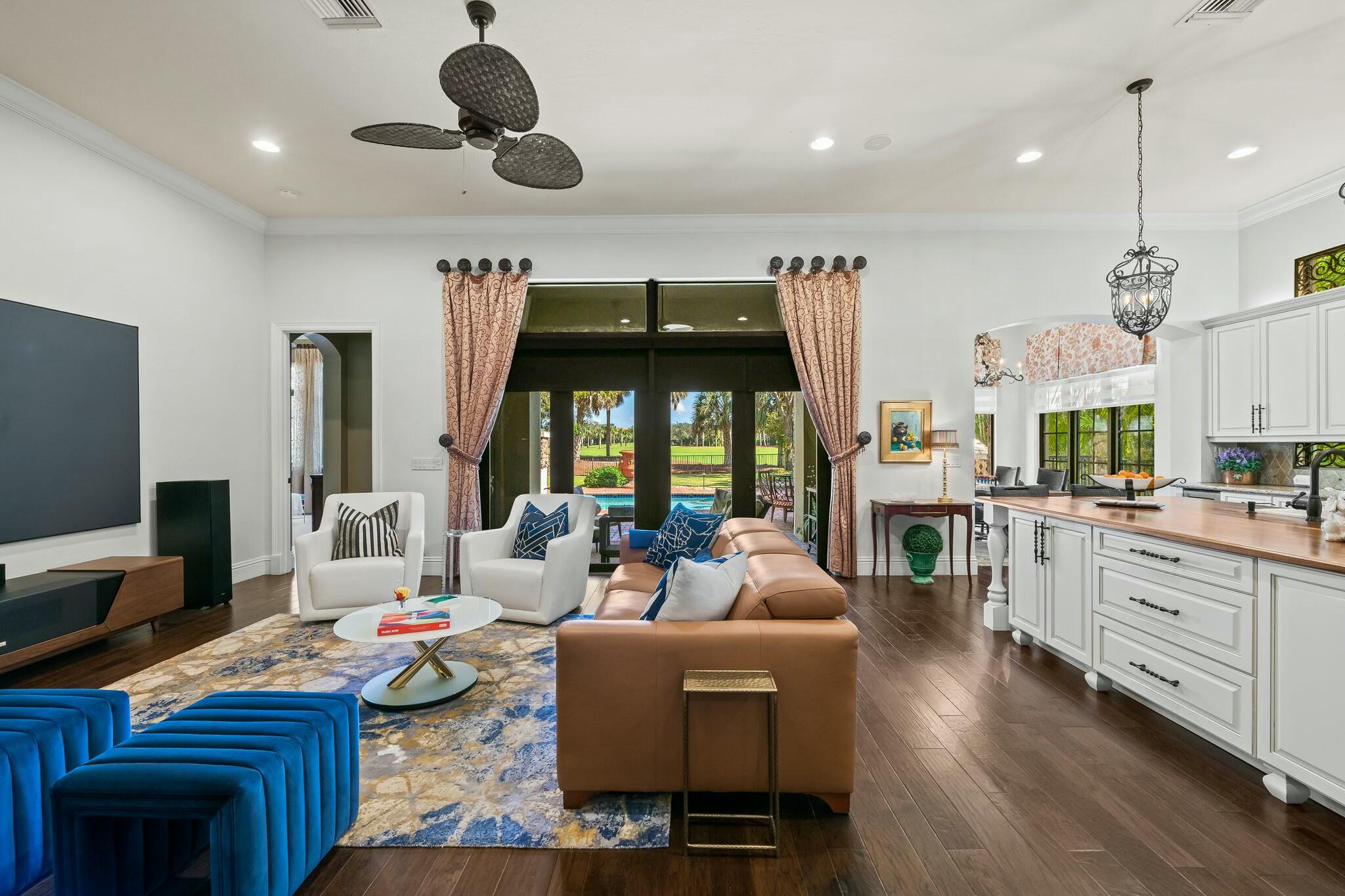 7380 Wisteria Av Avenue