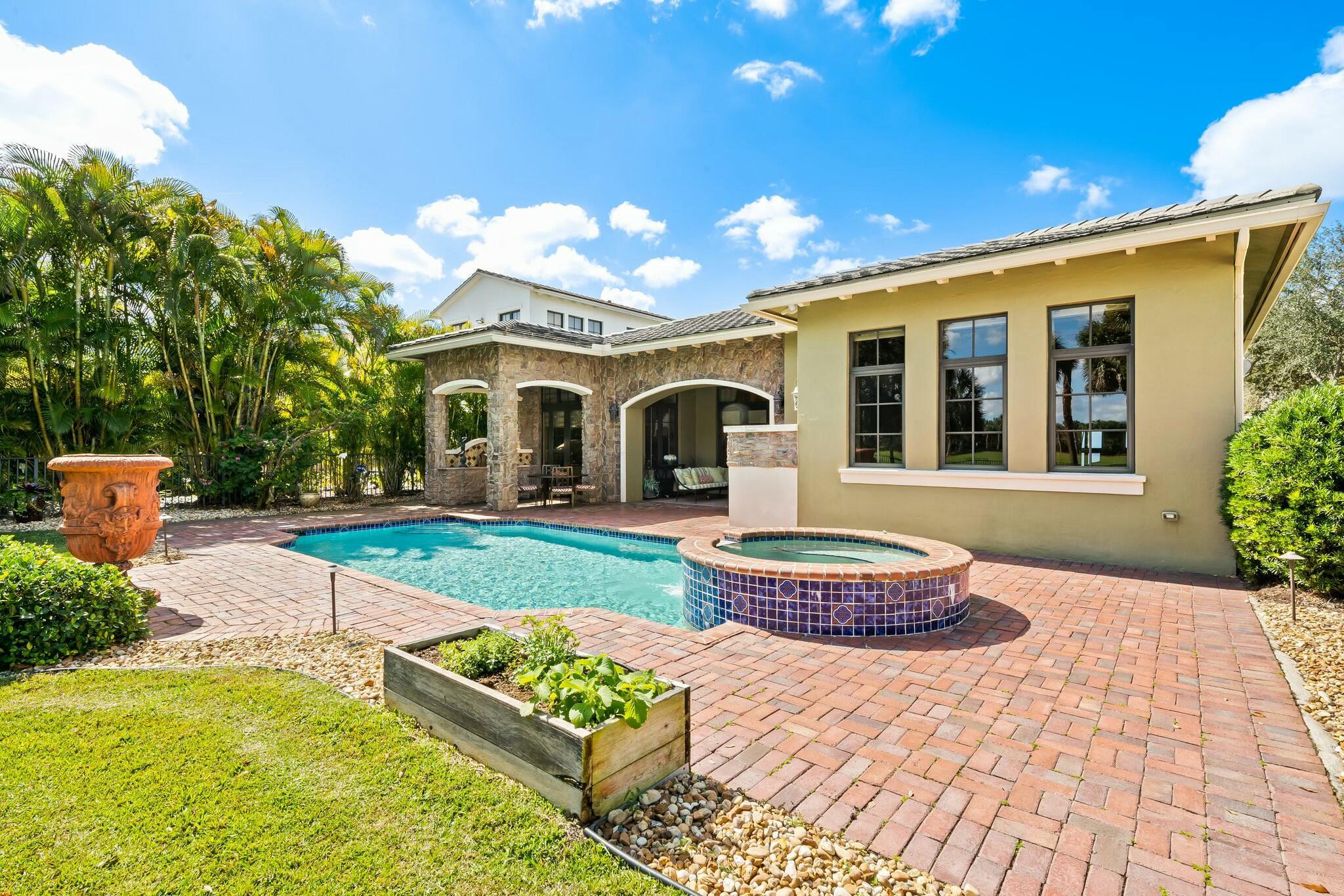 7380 Wisteria Av Avenue