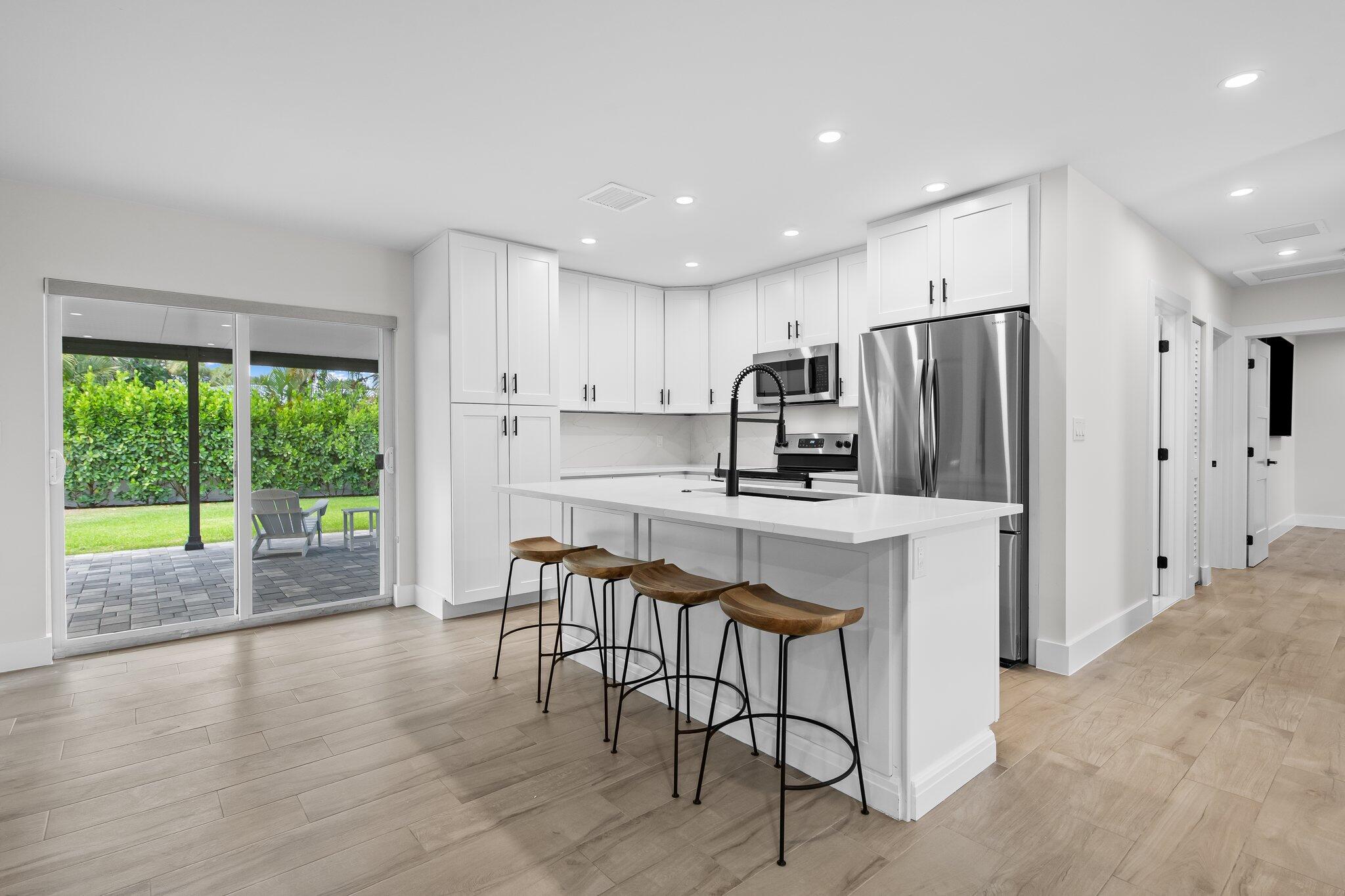 1269 NW 4th Street