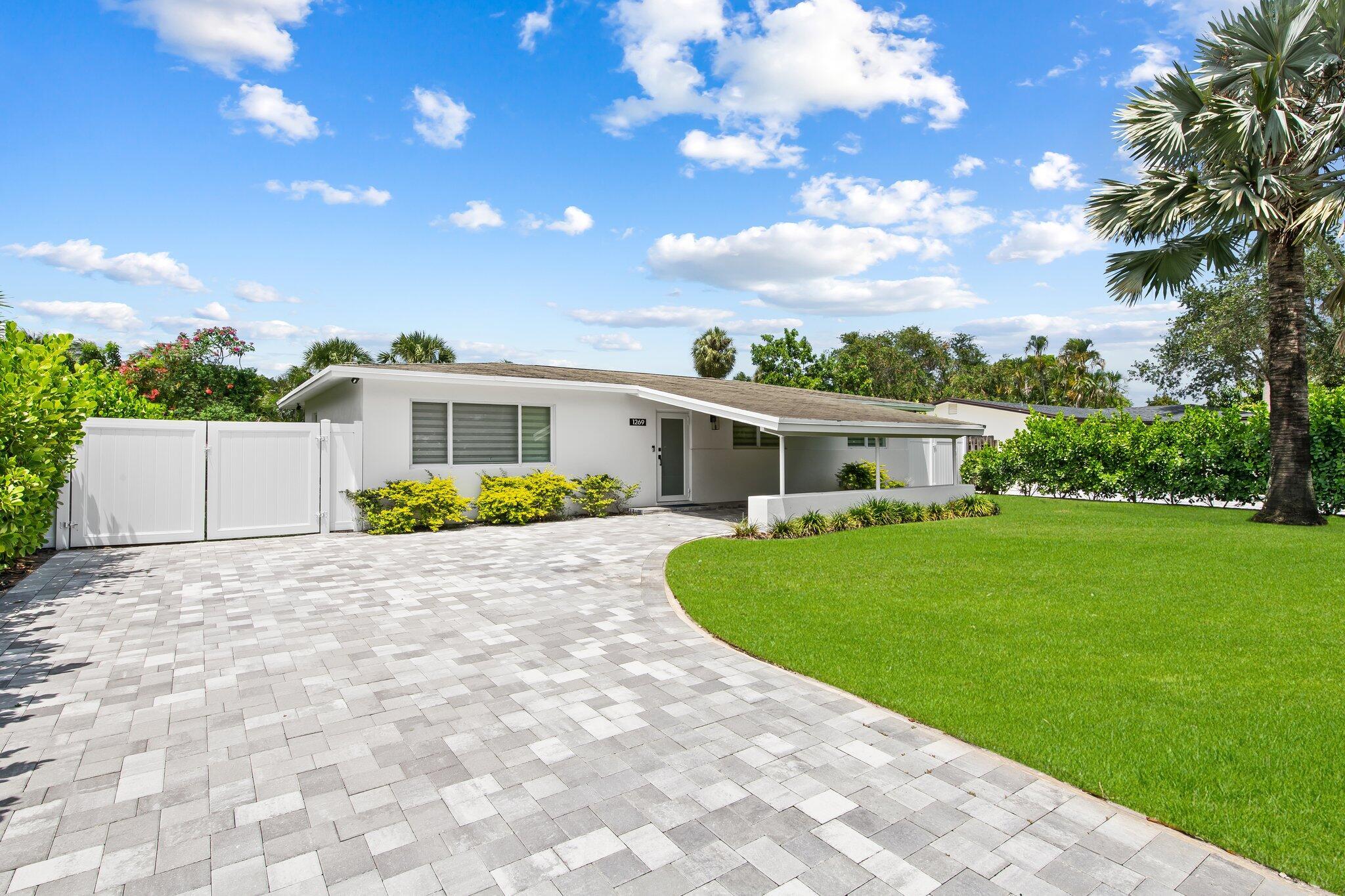 1269 NW 4th Street