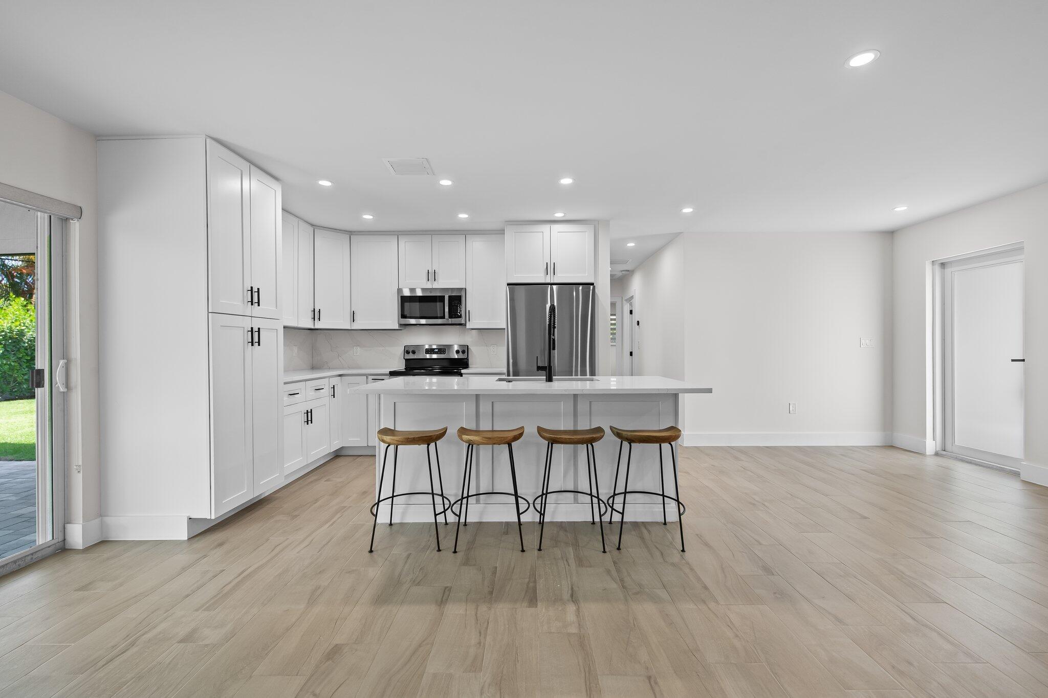 1269 NW 4th Street