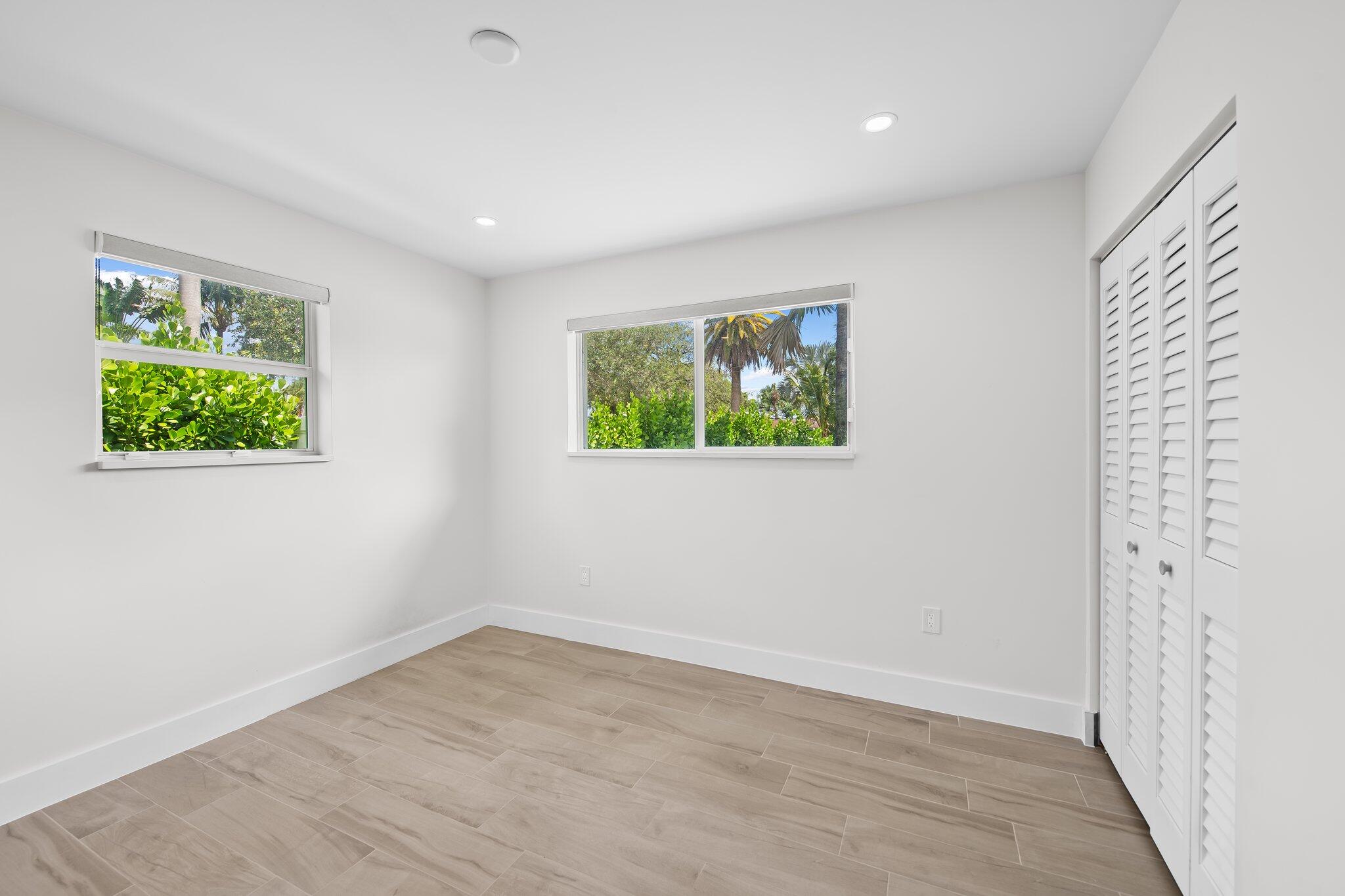 1269 NW 4th Street