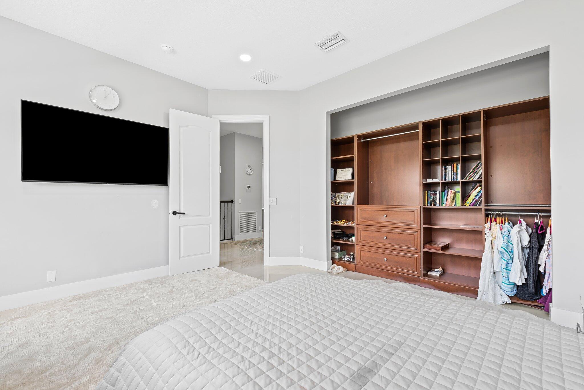 10471 Majestic Trail