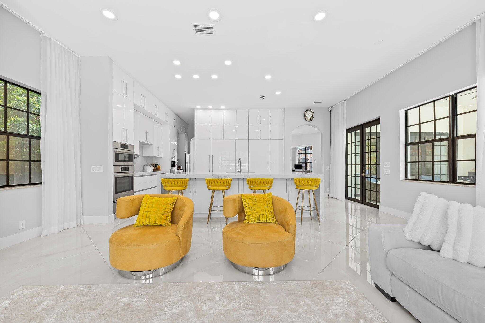 10471 Majestic Trail