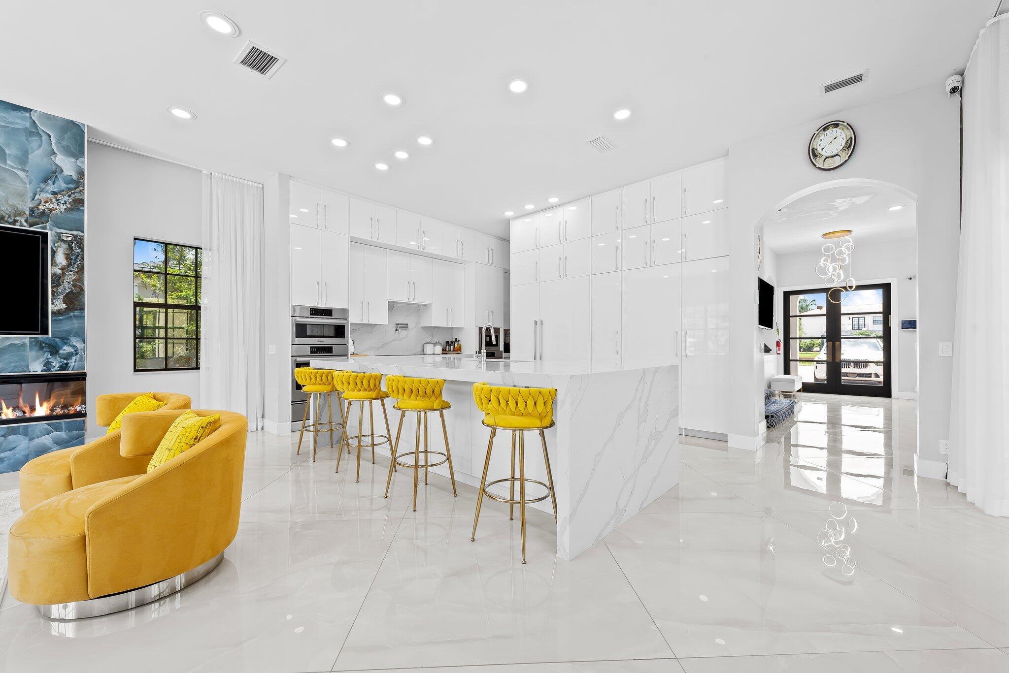 10471 Majestic Trail