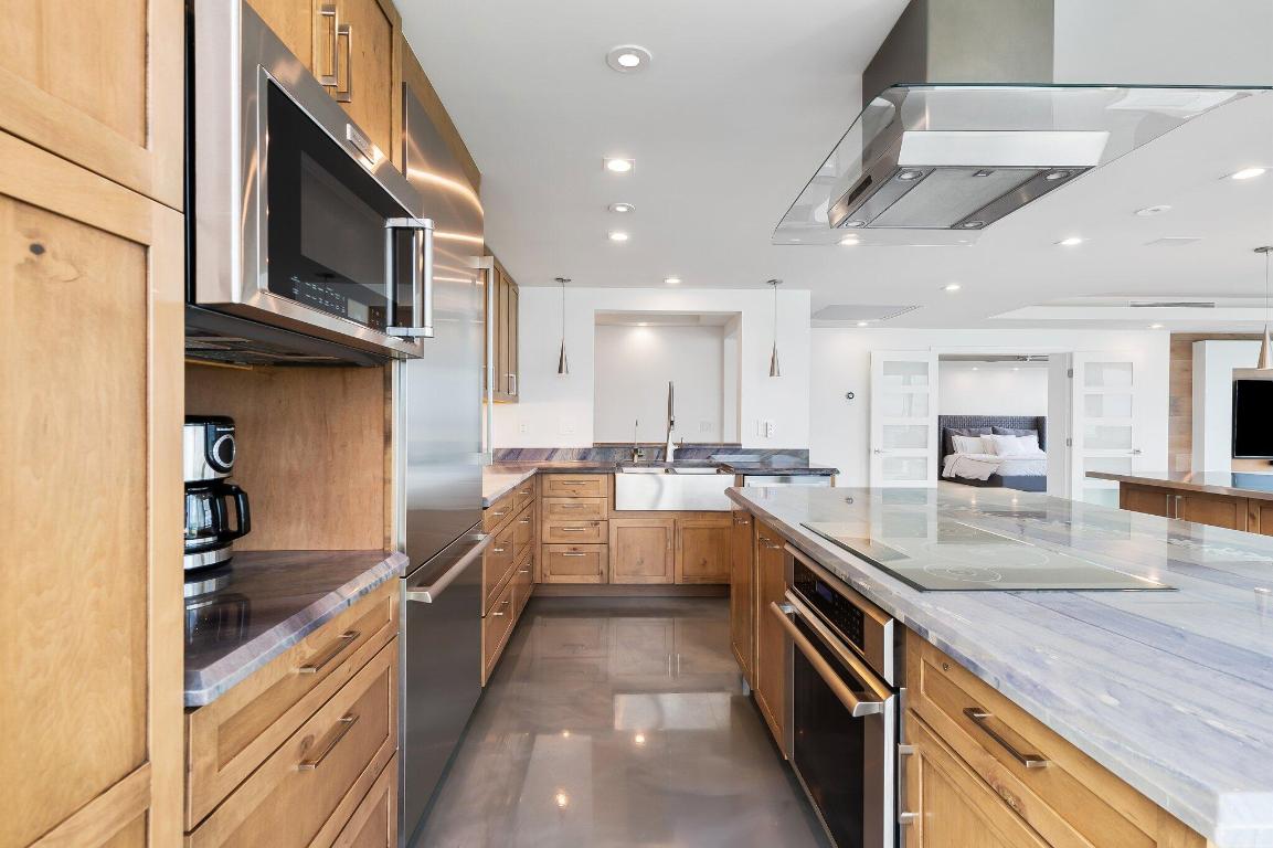 2155 S Ocean Boulevard Ph-A