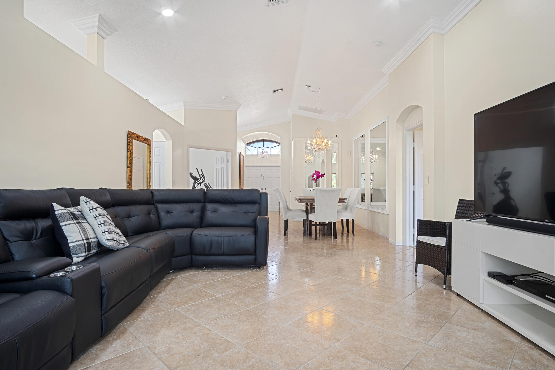 7023 Lombardy Street