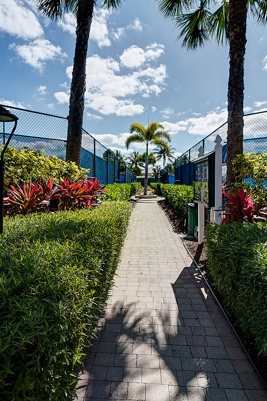 7023 Lombardy Street