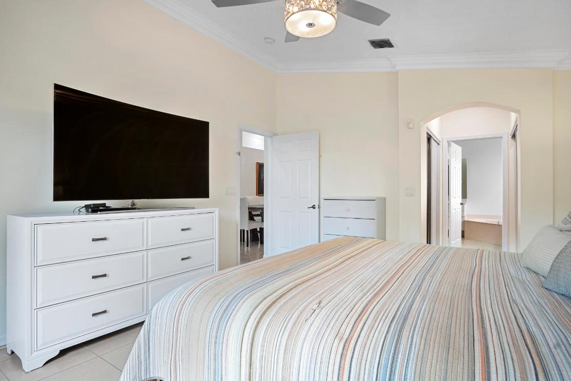 7023 Lombardy Street