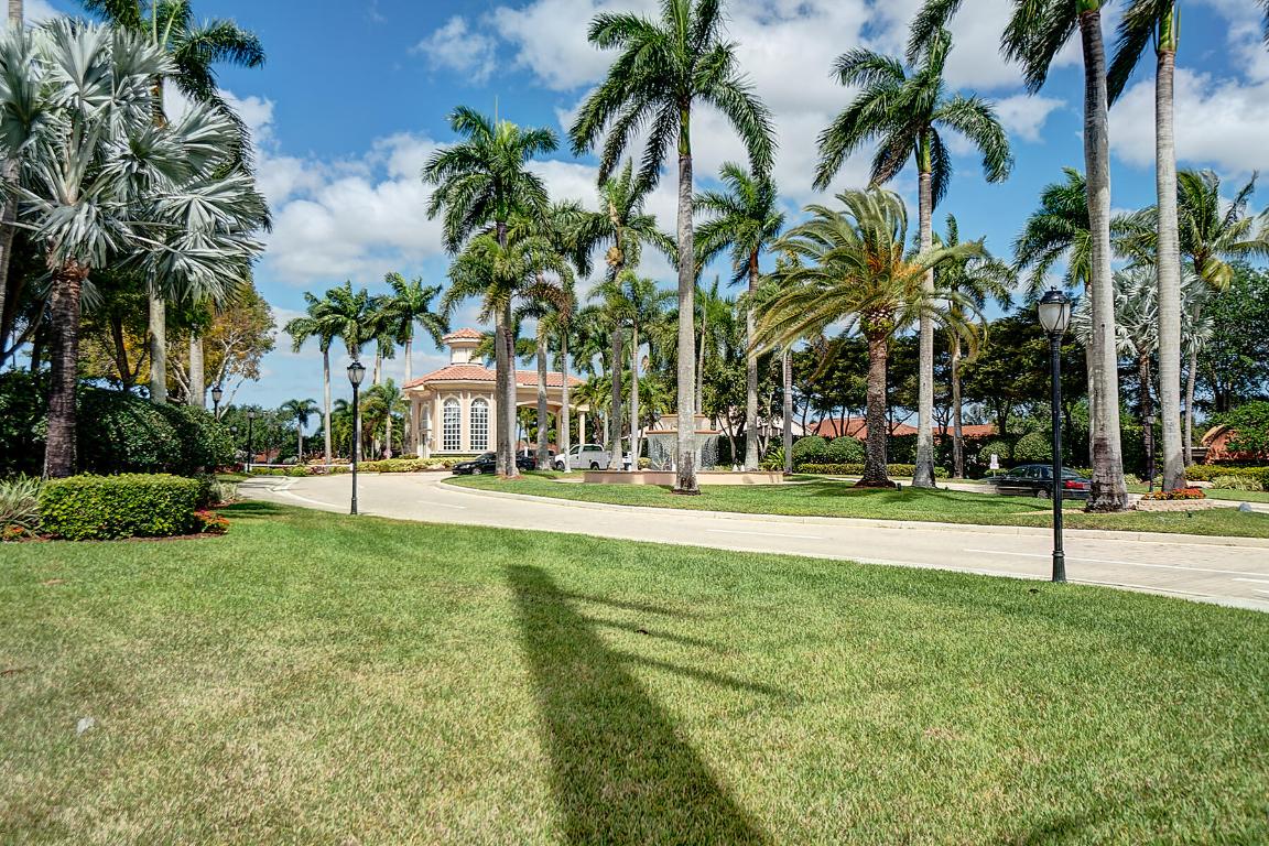 7023 Lombardy Street