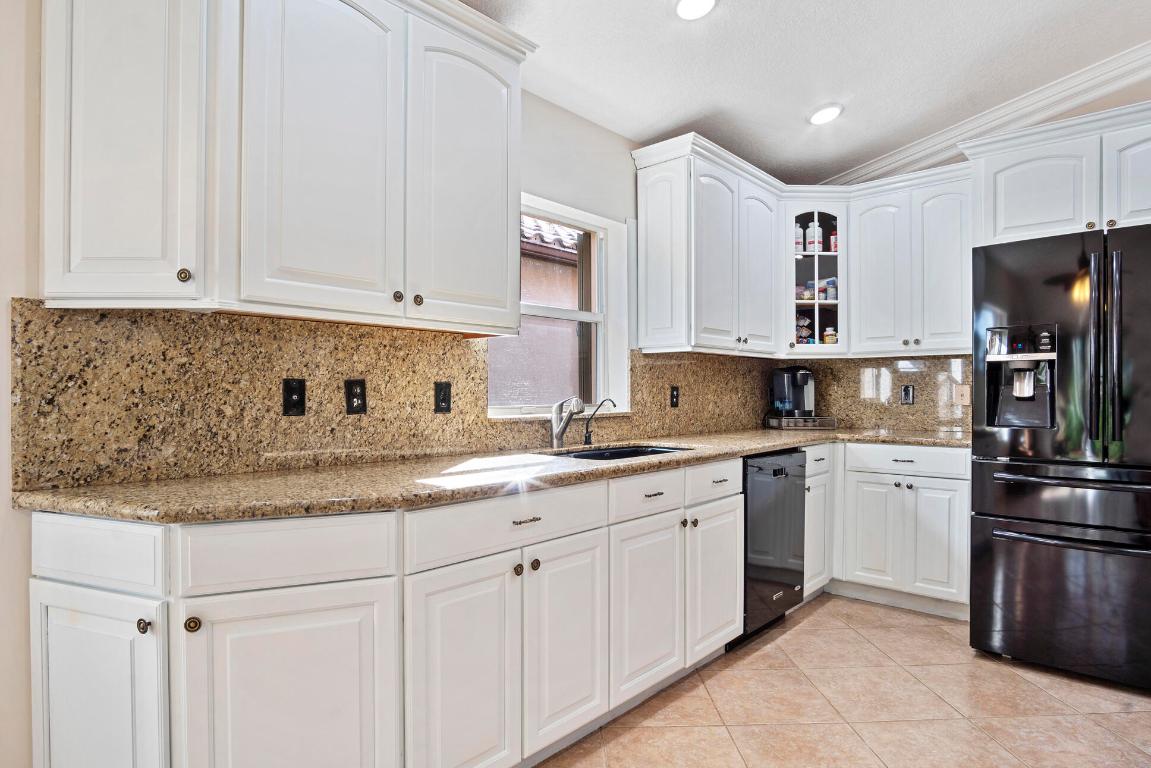 7023 Lombardy Street