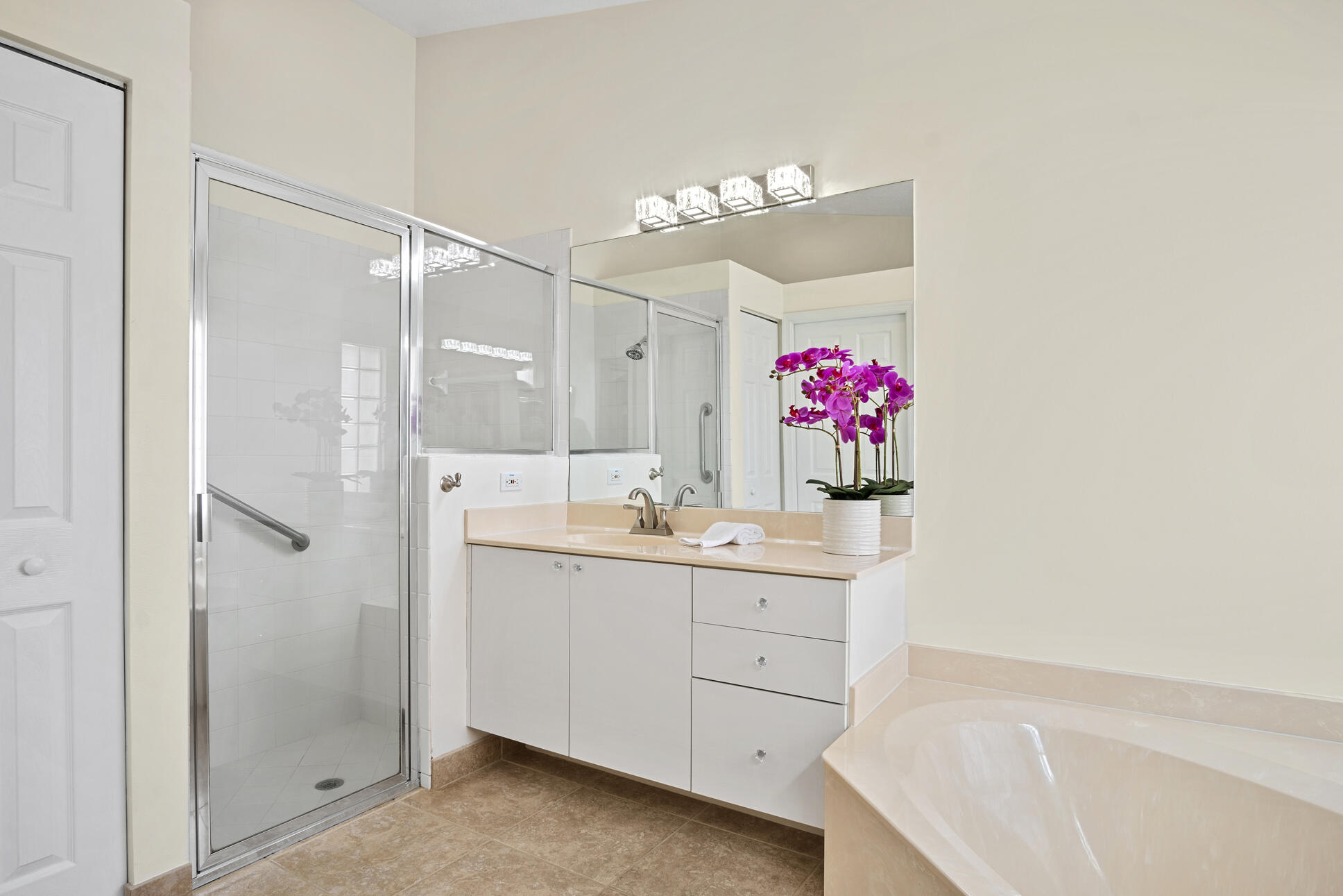 7023 Lombardy Street