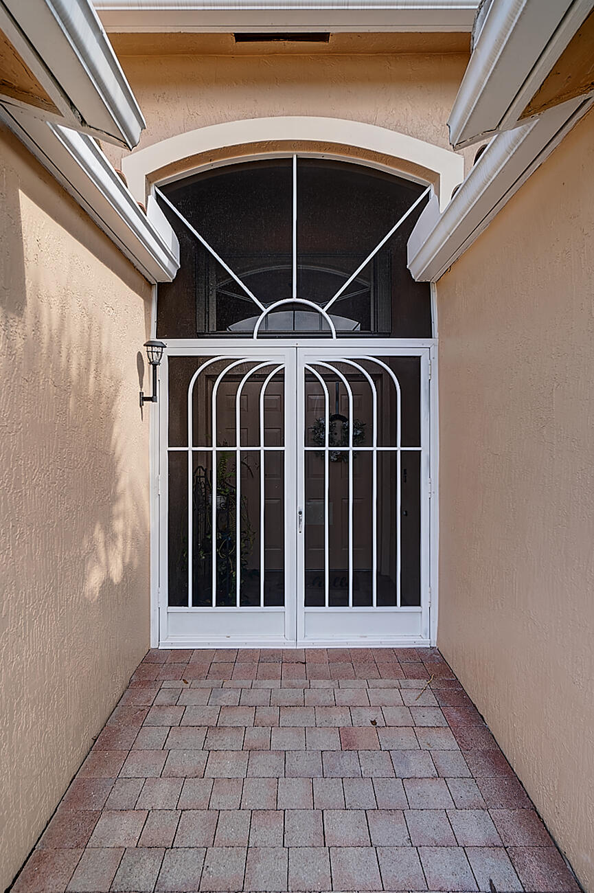 7023 Lombardy Street