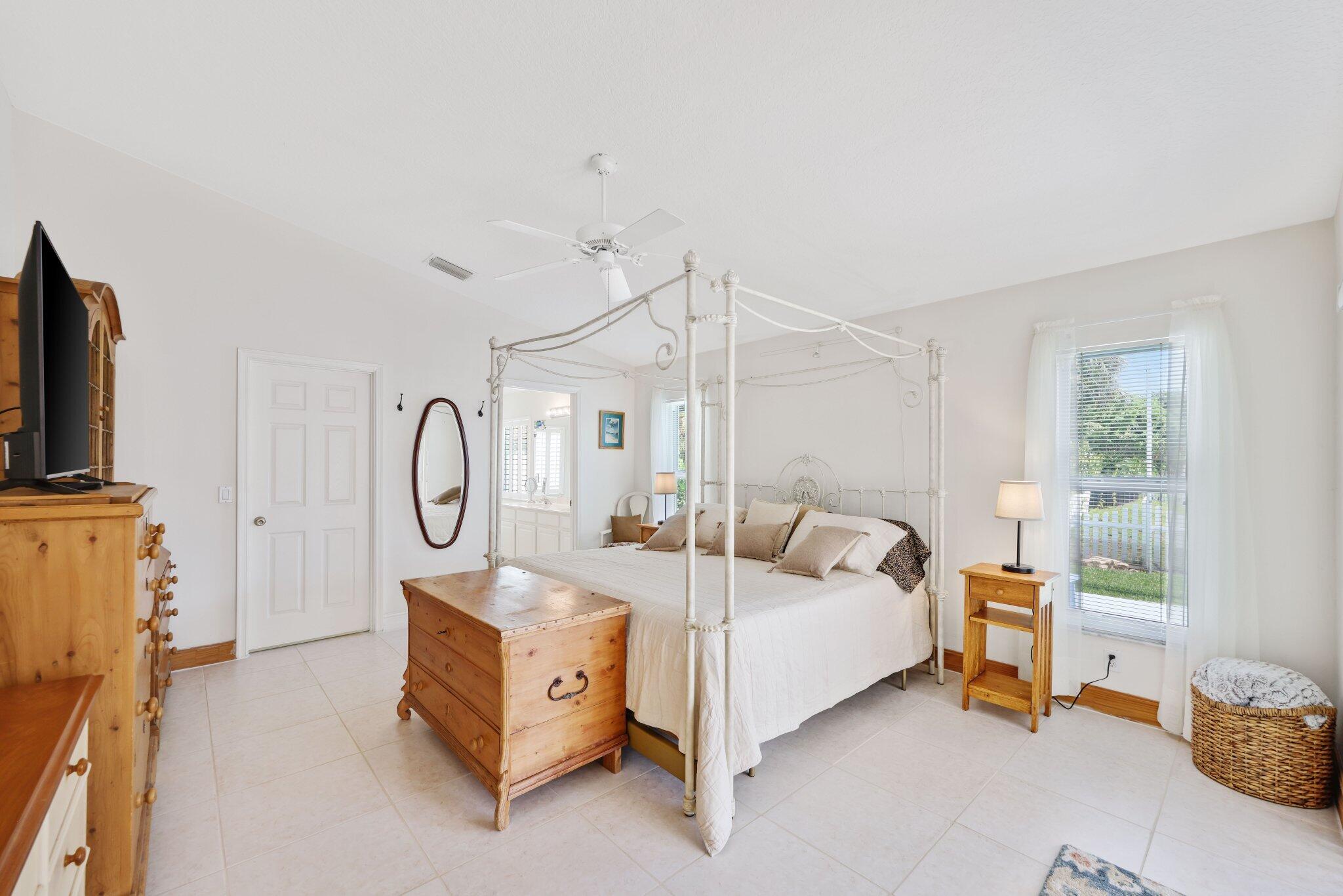 1071 Delray Lakes Drive
