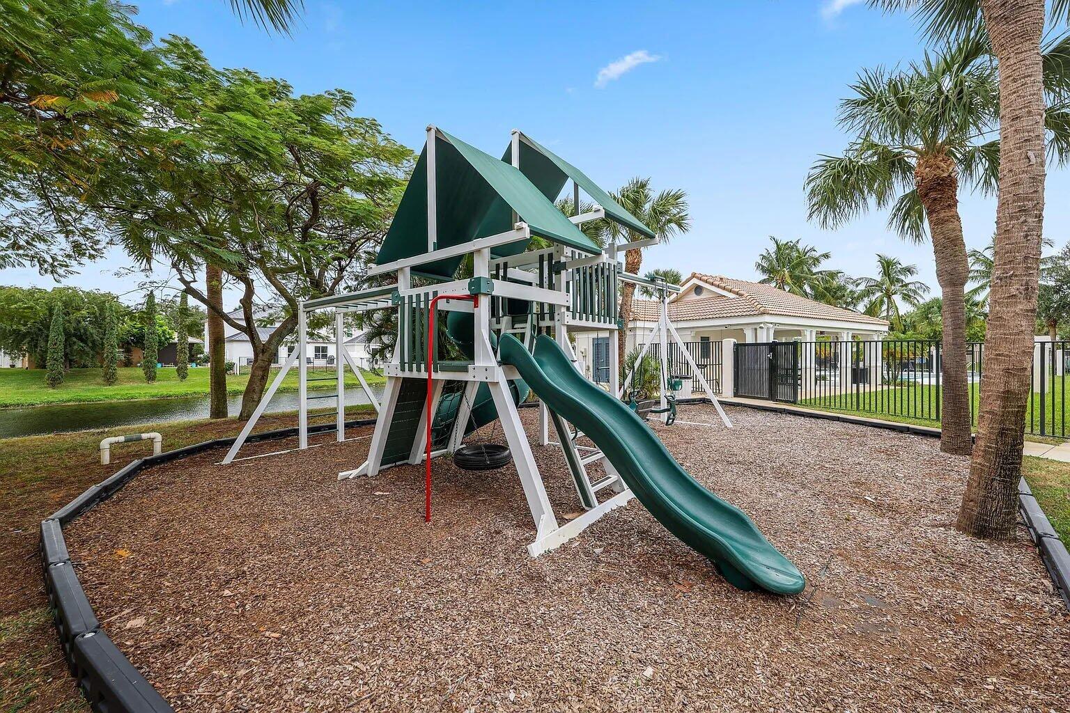 1071 Delray Lakes Drive