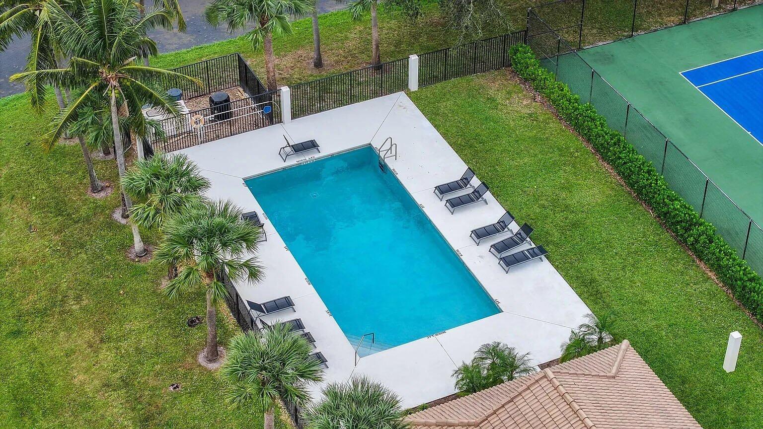 1071 Delray Lakes Drive