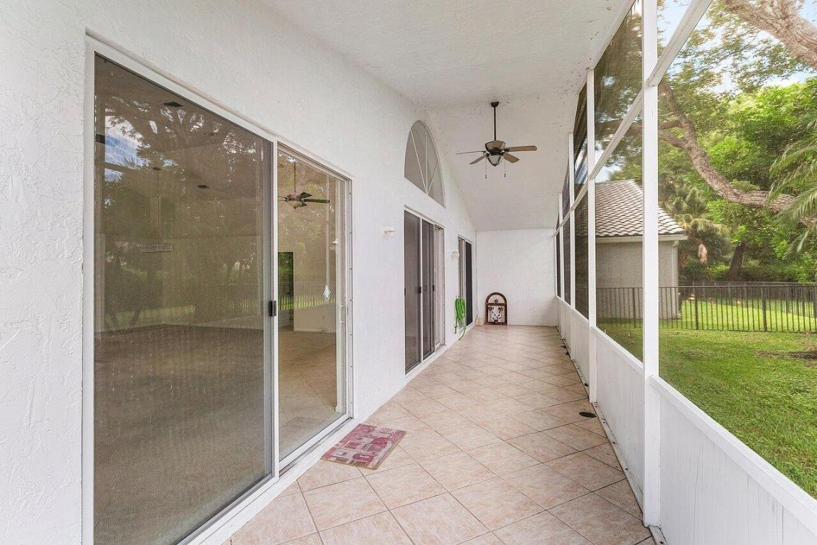 7728 Edinburough Lane