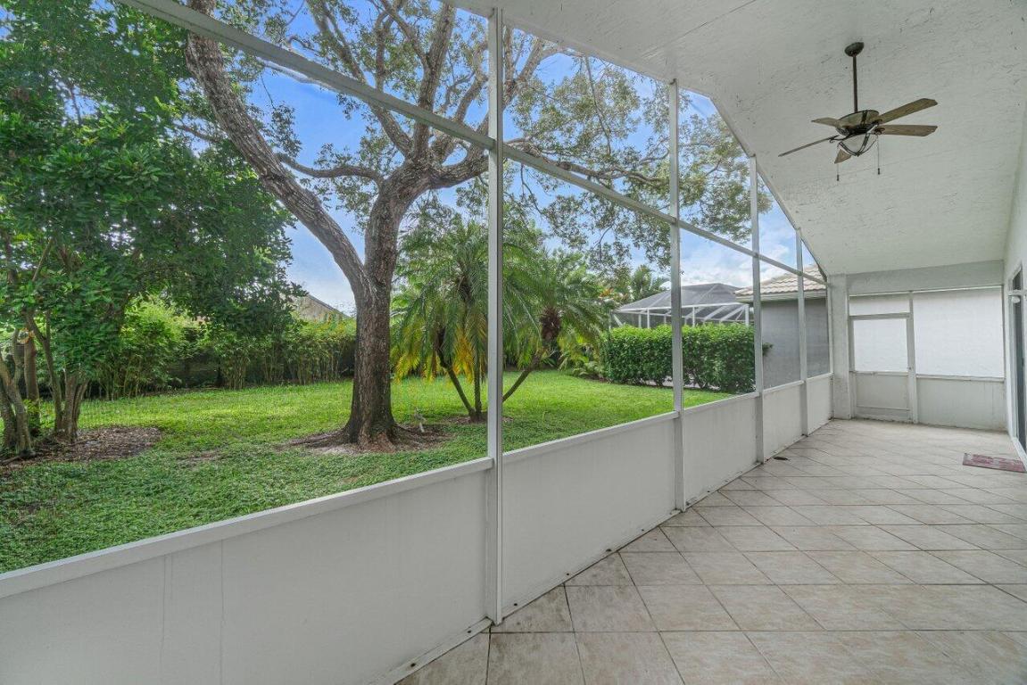 7728 Edinburough Lane