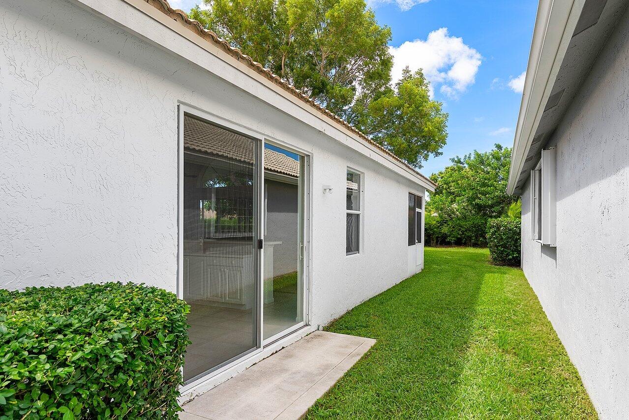 7728 Edinburough Lane