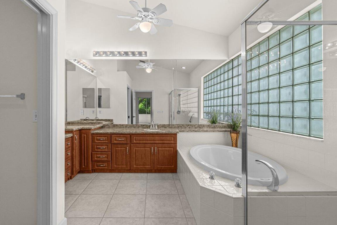 7728 Edinburough Lane