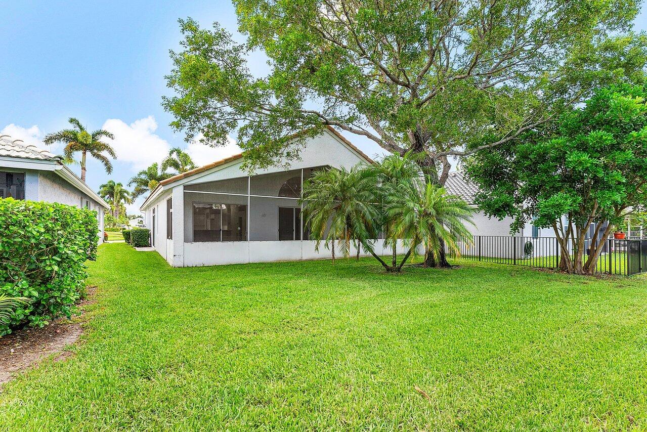 7728 Edinburough Lane
