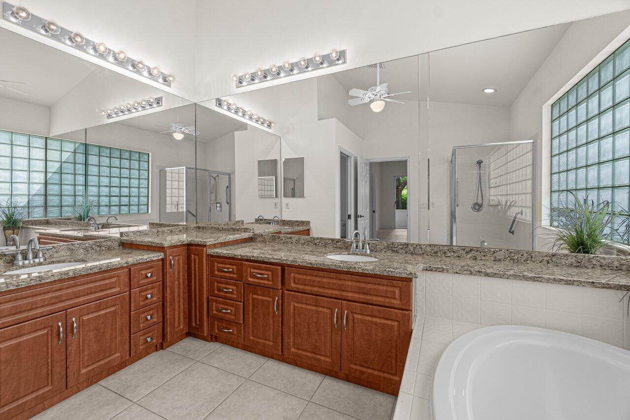 7728 Edinburough Lane