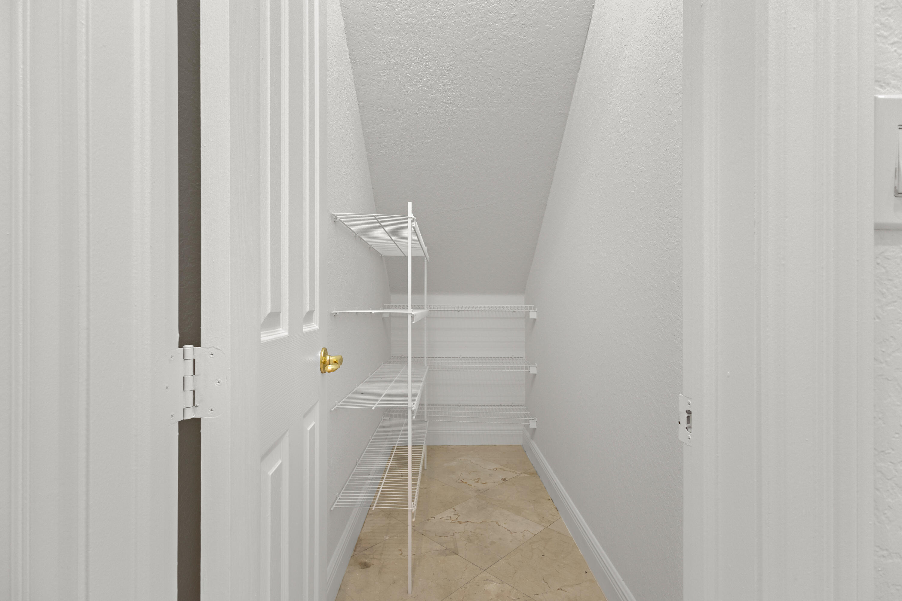 19115 Two River Lane