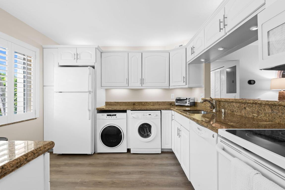 1019 Russell Drive A