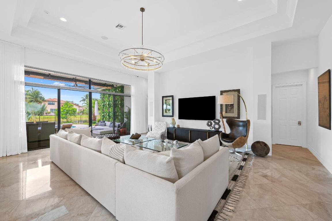 8410 Eagleville Avenue