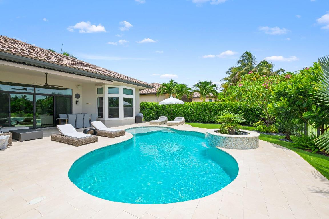 8410 Eagleville Avenue