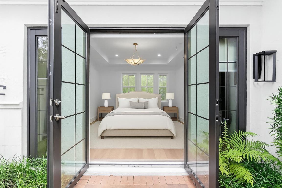 8410 Eagleville Avenue