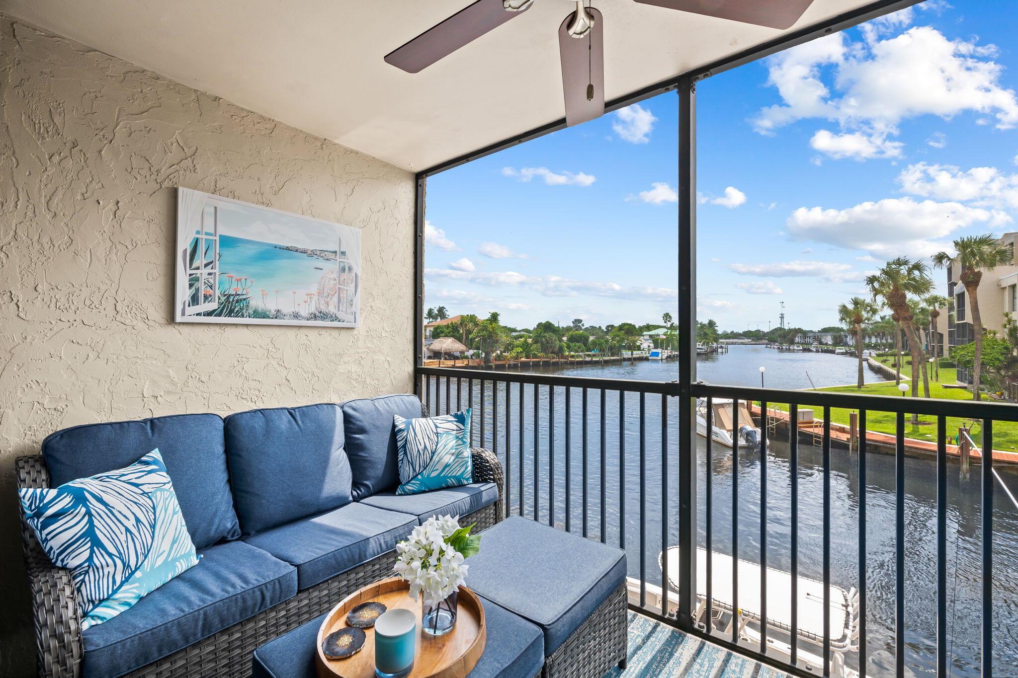 15 Royal Palm Way 202