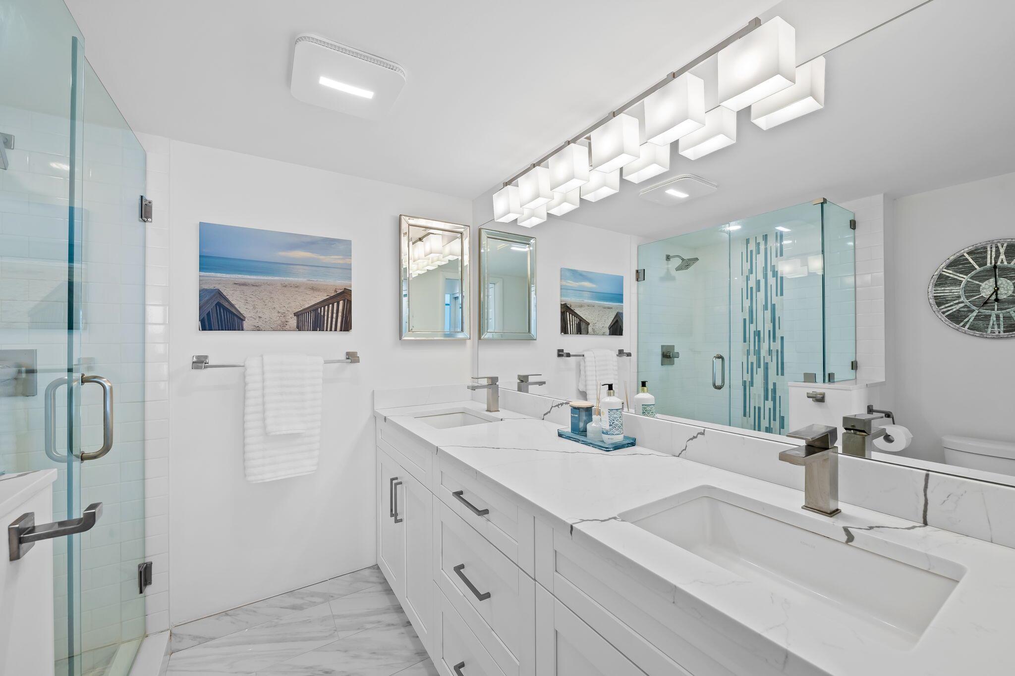 15 Royal Palm Way 202