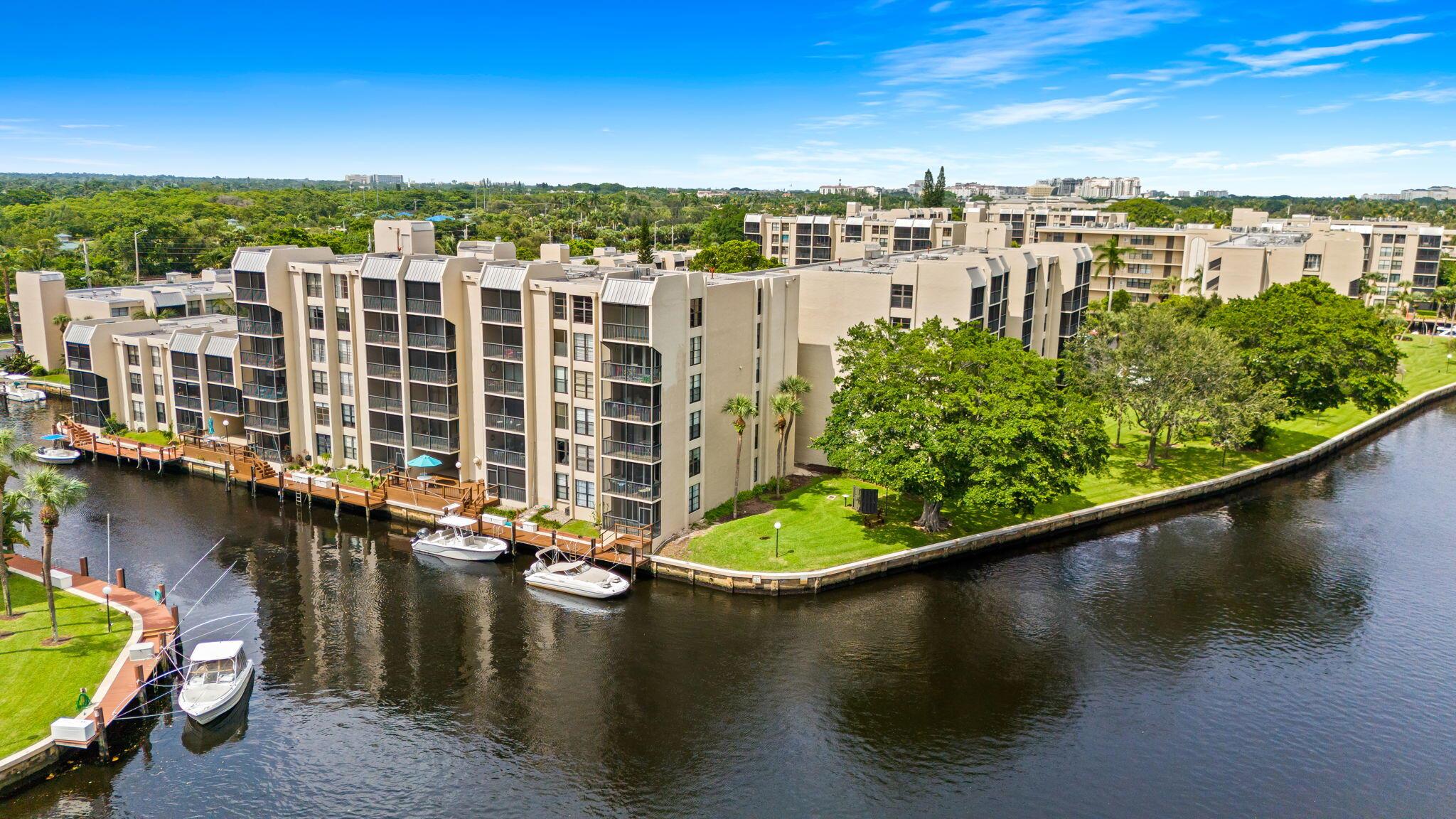 15 Royal Palm Way 202