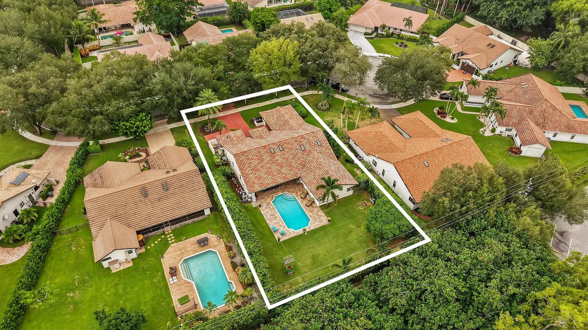 3951 NW 27th Terrace