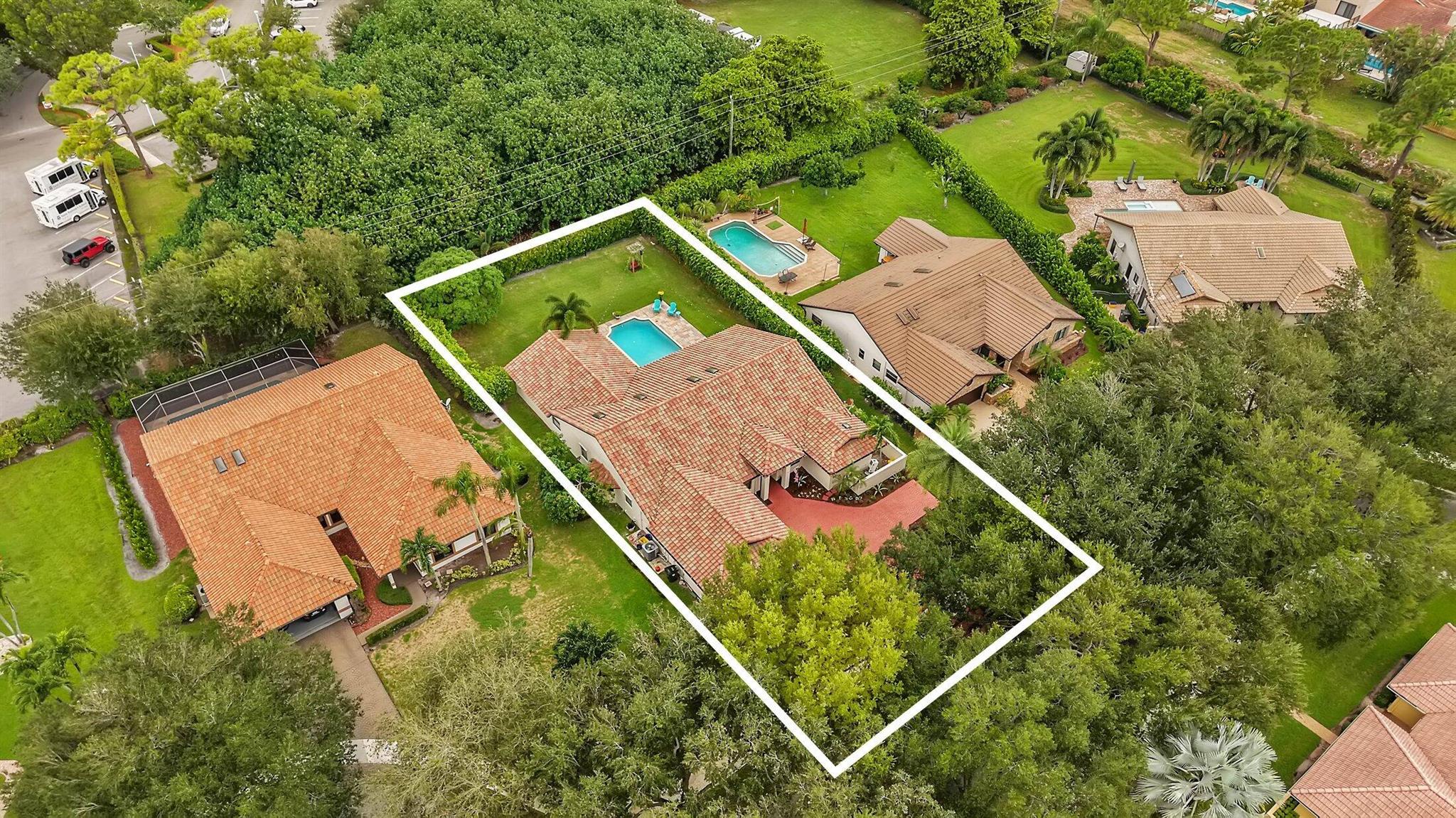 3951 NW 27th Terrace