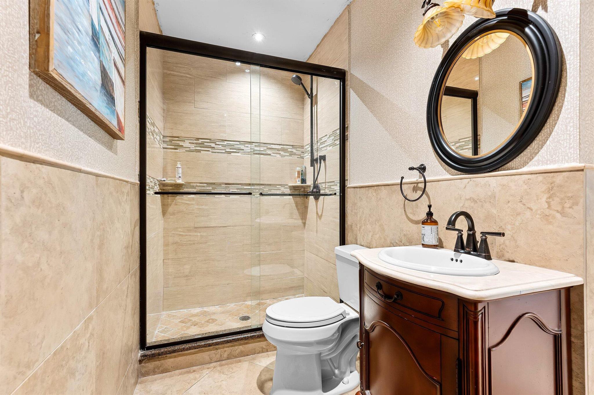 3951 NW 27th Terrace