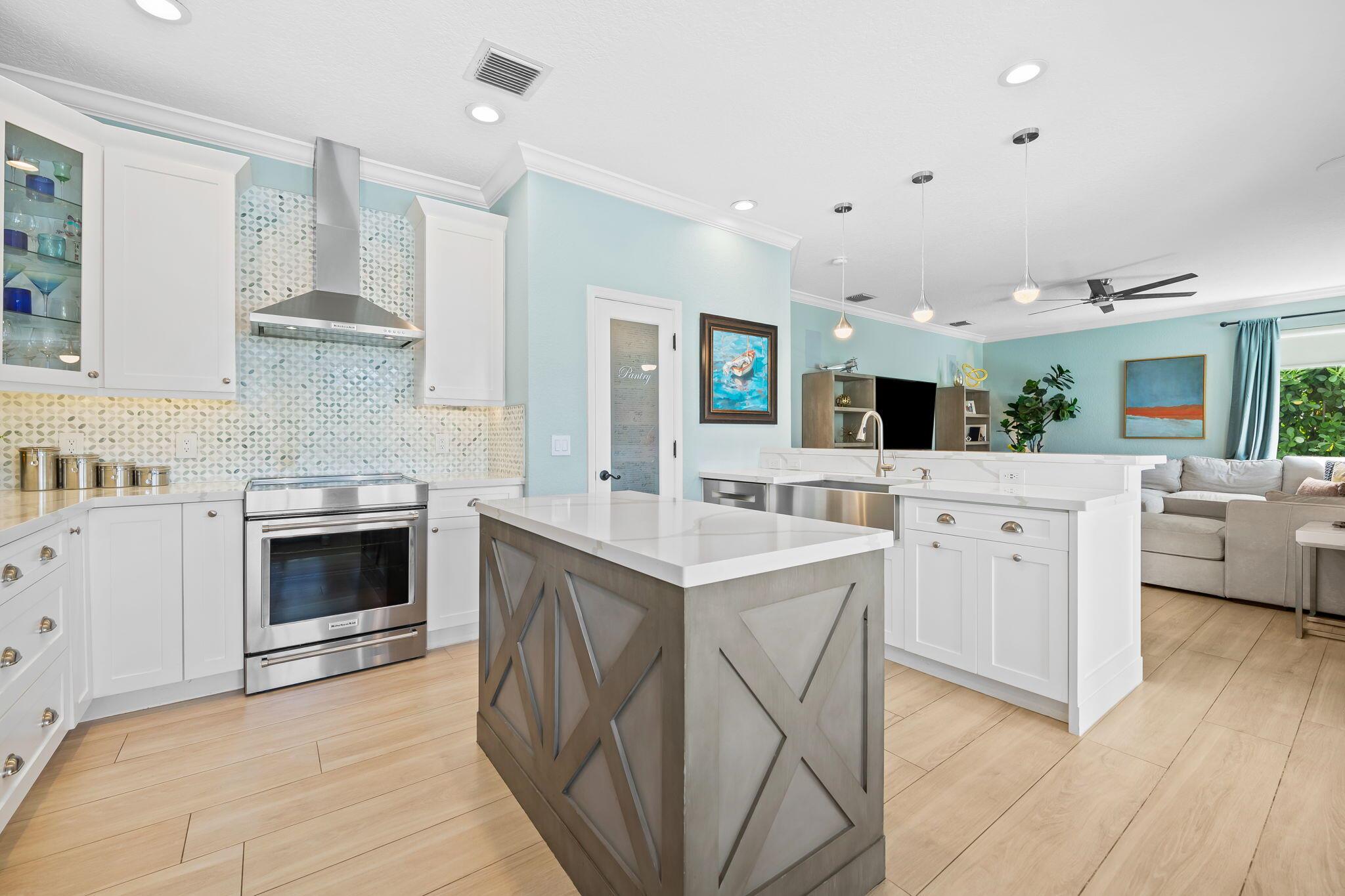 12757 Spikerush Circle