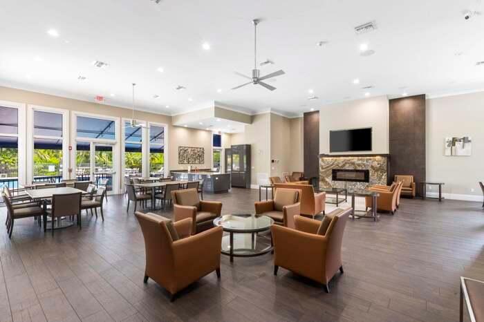 21167 Falls Ridge Way